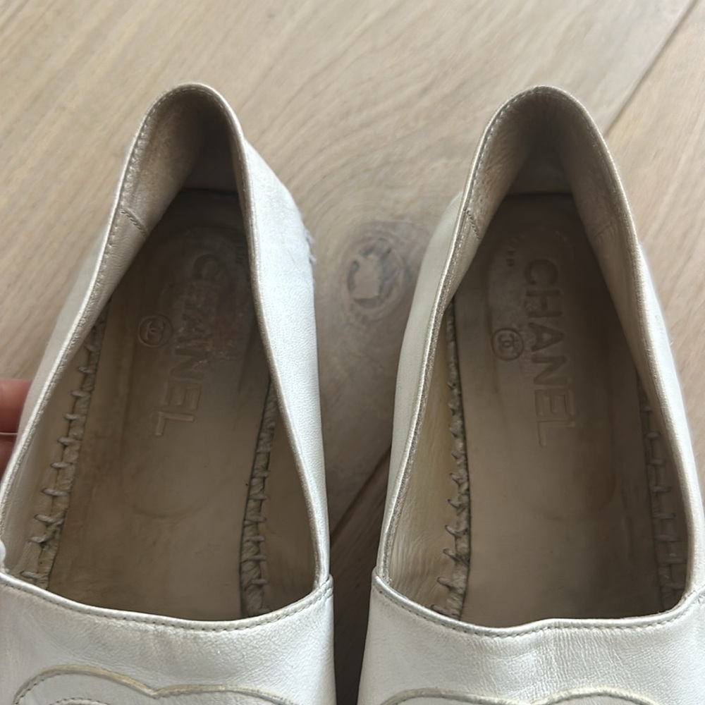 Chanel Women Cc Logo Lambskin Leather Espadrilles White Black size EU 38 - Picture 3 of 10